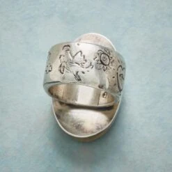 Mystic Skies Ring -Jewelry Sales 74583401 4ab7 4386 8642 e4674acb5939