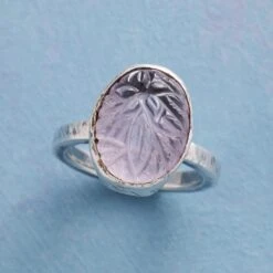 Sculpted Amethyst Ring